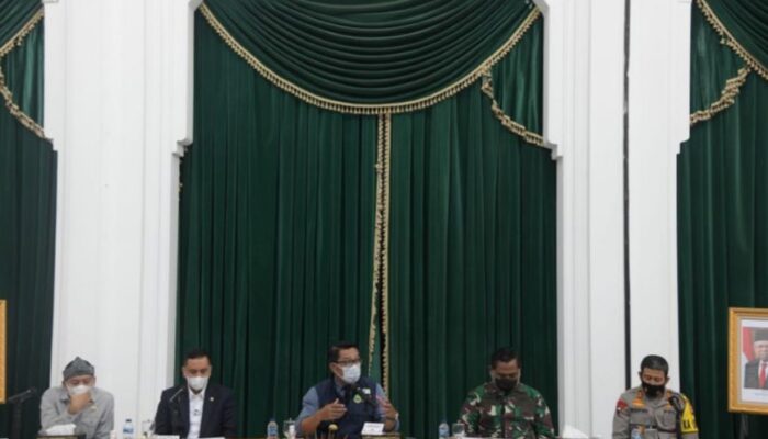 Ridwan Kamil Jabarkan Inovasi Pangan Jabar kepada Badan Legislasi DPR RI