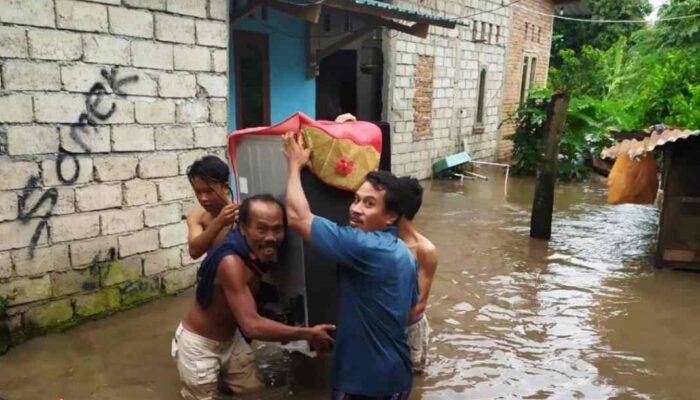 Ratusan Rumah Warga Terendam Banjir, Warga: Ini Paling Parah