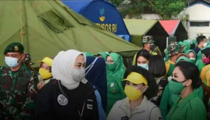Bupati Tinjau Dua Titik Paling Terdampak Banjir di Karawang
