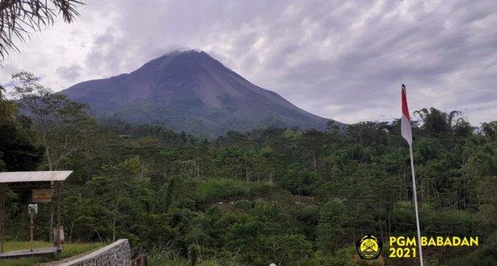 update gunung merapi kubah lava di tengah kawah lebih besar danmengarah ke barat