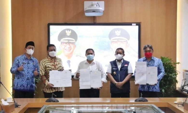 DPRD Kota Bandung Apresiasi Penyelesaian Utang PD Kebersihan IMG 20210324 224223 1616600601611