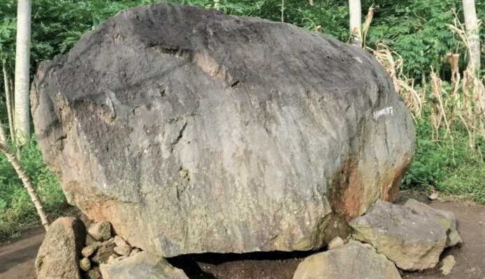 Mengenal Batu Dolmen Peniggalan Sejarah