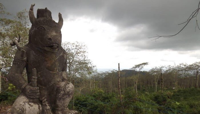 Patung Ini Diyakini Mampu Melindungi Erupsi Gunung Kelud