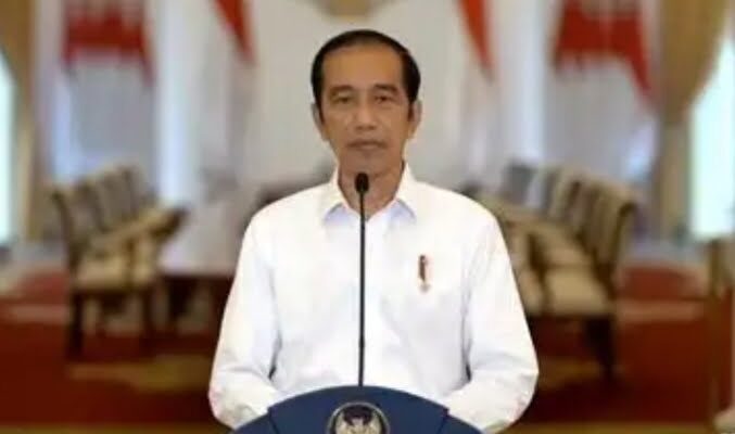 Jokowi Minta Menteri Usut Polemik Tim Bulutangkis Indonesia