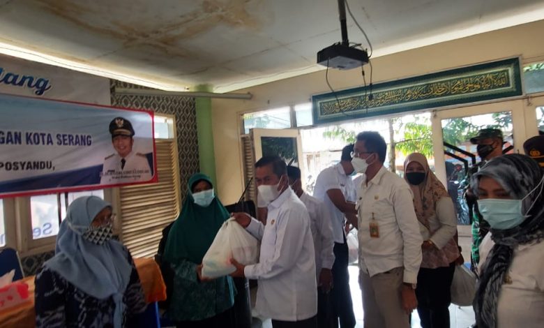 Ratusan Sembako untuk Kader Posyandu, PKK dan Pensiunan 3db15b50 ec93 46bf 99ec a00231113dcb
