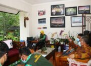 Bupati Sukabumi Raih Penghargaan Pratnyaparamita