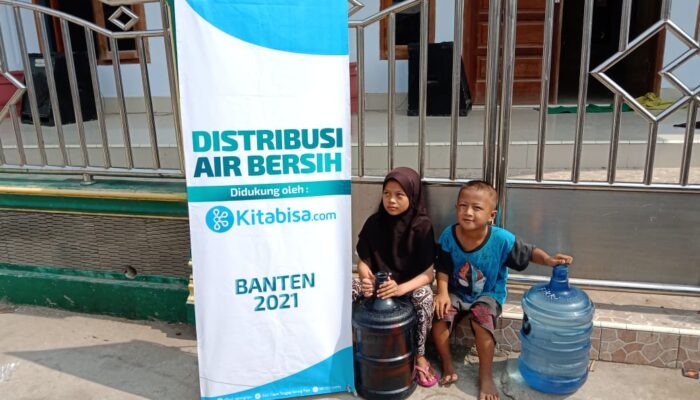 ACT dan Kitabisa Salurkan Air Gratis di Kampung Kisaud