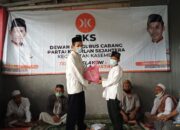 DPC PKS Kasemen Berbagi dengan Anak Yatim