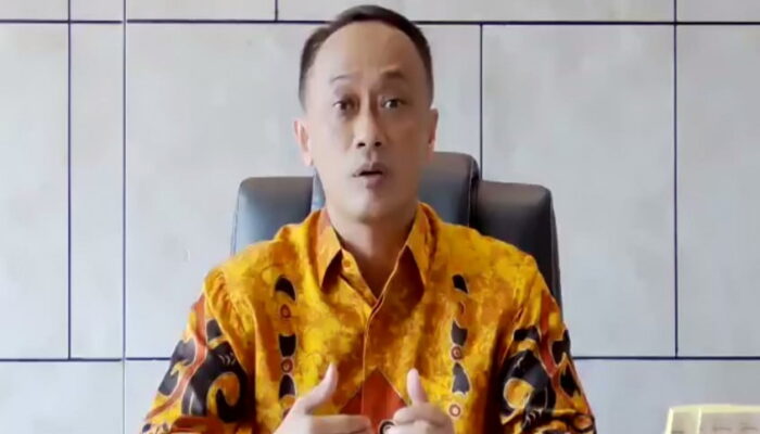 Viral! Anak Berstatus Pembantu dalam Surat KK
