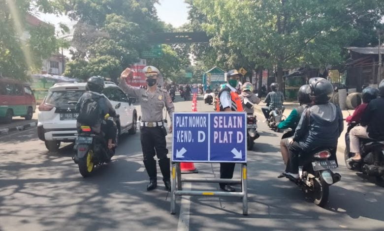 Setop Bagi Kendaraan di Luar Plat D Masuk Bandung-Cimahi IMG 20210506 WA0082