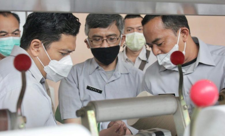 Komisi II Dorong Peningkatan Industri Pertekstilan Bandung 4ec999af ee90 4345 90cc 261ad027ebbb