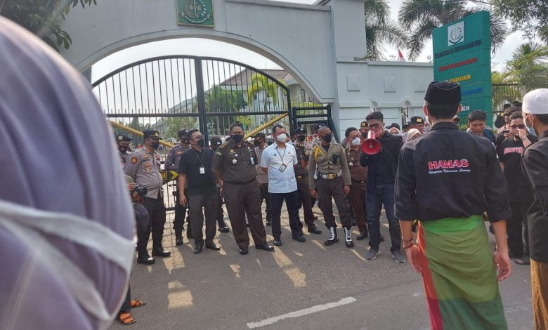 HAMAS Gelar Aksi di Kantor Kejati Banten, Desak Hal Ini IMG 20210608 WA0202
