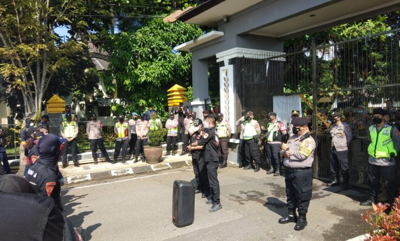 MGP Ancam Demo Besar Bila Tak Ditanggapi dc6cdf12 4e7f 4a8b 95ce 942b8bde12d3