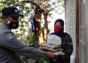 Jajaran Polsek Bojongpicung Gelar Baksos Serentak Bagikan Sembako