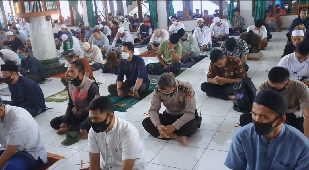 Khotib Jumat Mesjid Besar Al Musaadah Ciranjang