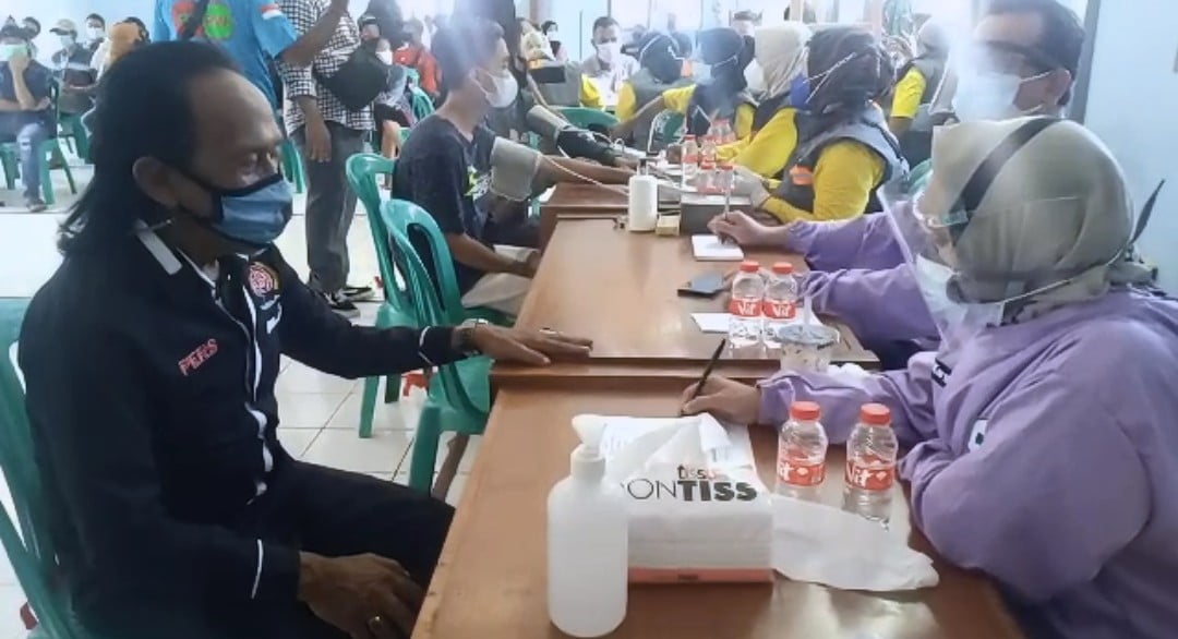 Koramil 0608 11 Bojogpicung Gelar Vaksin Gratis