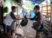 Ridwan Kamil Bagi Bansos: Sesuai Arahan Presiden, Semua Profesi Dibantu