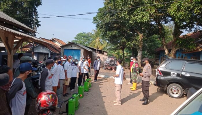 Satgas COVID-19 Desa Sukasari Cianjur Melaksanakan Program GEJROT