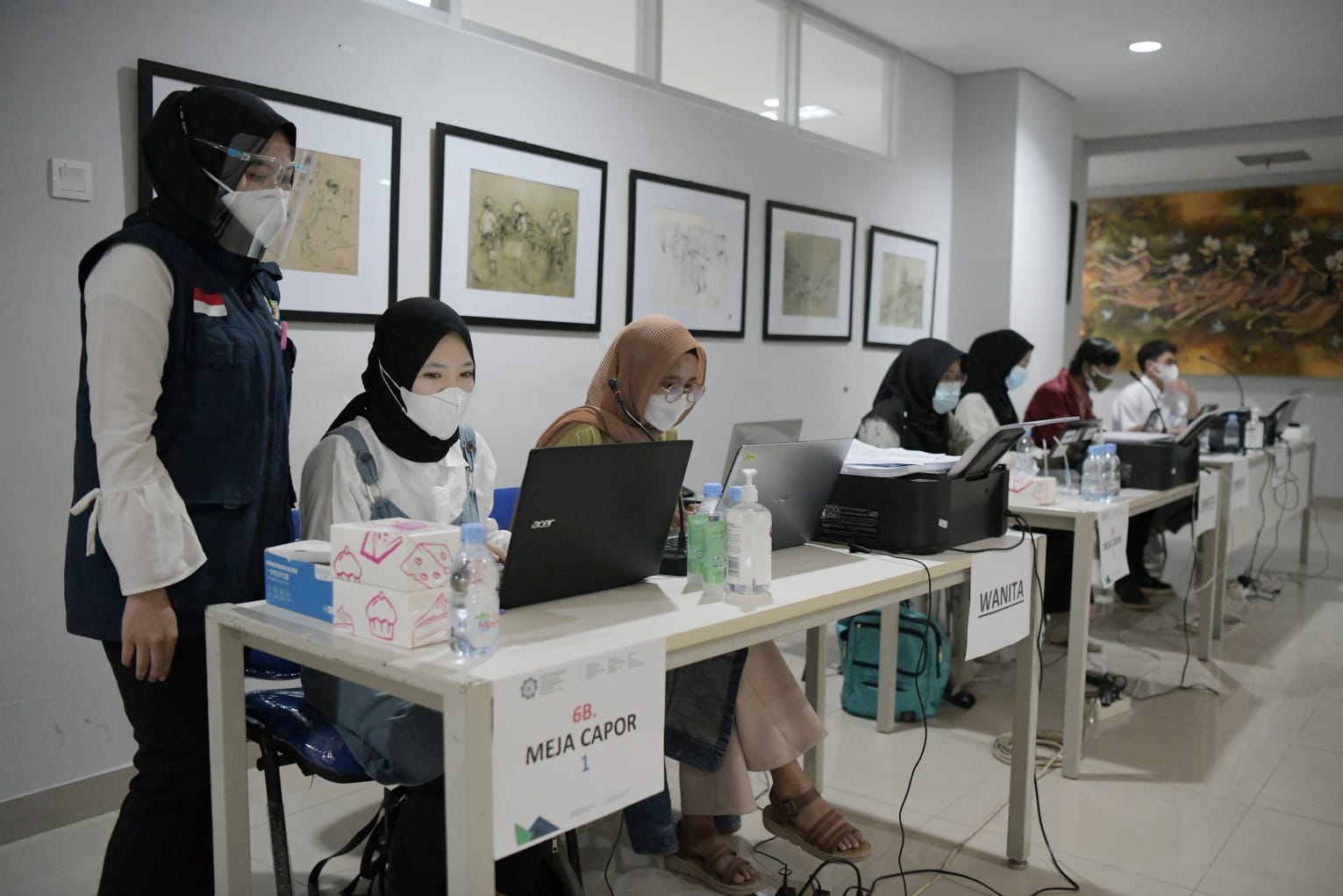 Vaksinasi COVID-19 Lintas Agama Jawa Barat