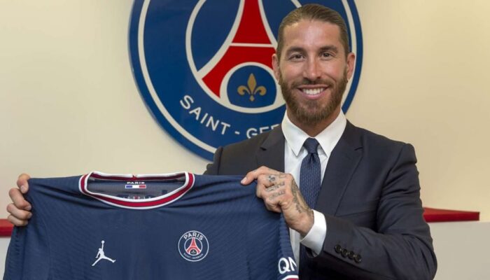 Sergio Ramos Diboyong Paris Saint Germain