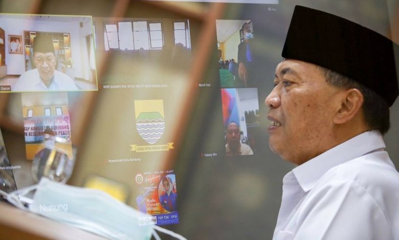 Walikota Bandung Klaim Bansos Bakal Tepat Sasaran