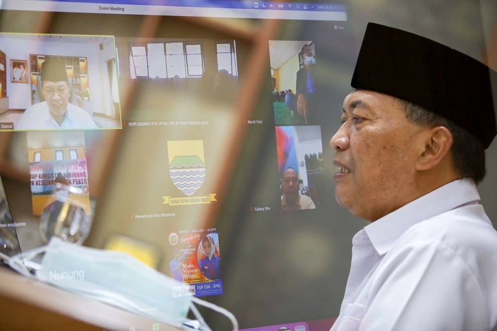 Walikota Bandung Klaim Bansos Bakal Tepat Sasaran