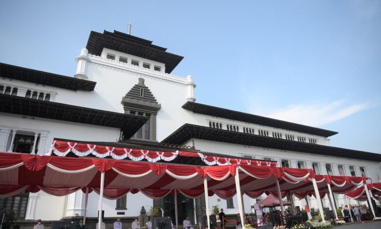 HUT Jabar ke-76, Perkuat Komitmen dan Semangat Perjuangan HUT Jabar ke-76 Tahun, Momentum Perkuat Komitmen dan Semangat Perjuangan