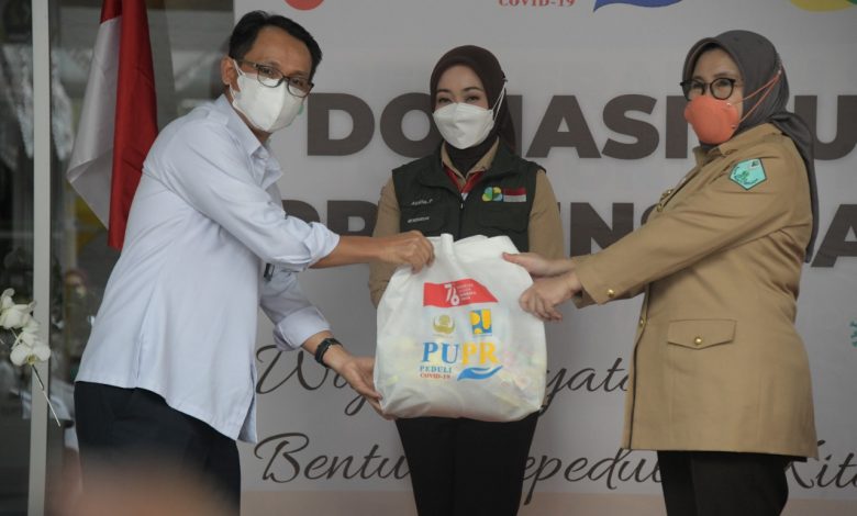 Jabar Bergerak Terima Donasi dari Kementerian PUPR Jabar Bergerak Terima Donasi dari Kementerian PUPR