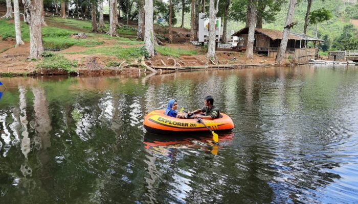 Pengurus Wisata Cigunung Tugu Takokak Studi Banding ke Jangari Cianjur