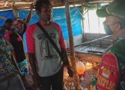 Satgas Beri Penyuluhan Ternak Ayam Potong di Papua