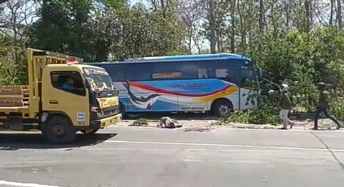 Sopir Bus Mengemudi Ngawur, Lindas Pemotor Hingga Tewas