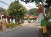 Warga Desa Nanggalamekar Sibuk Gotong Royong