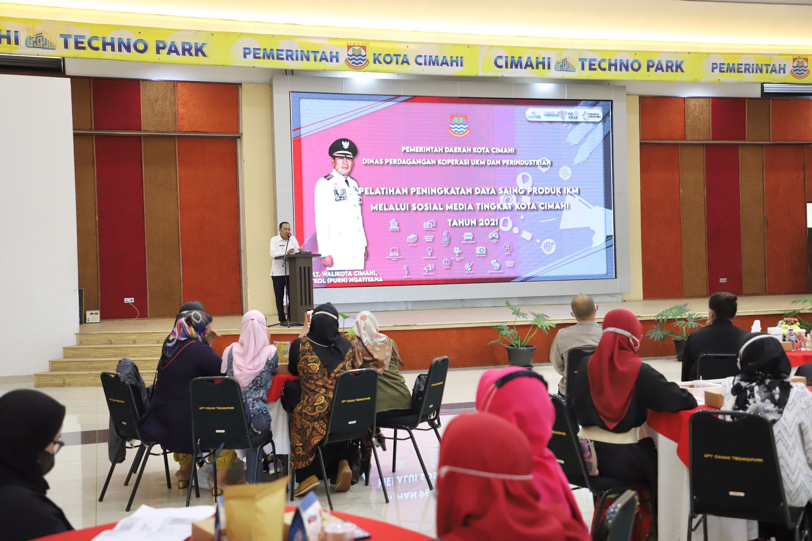 Industri Kecil Menengah Kota Cimahi Digembleng