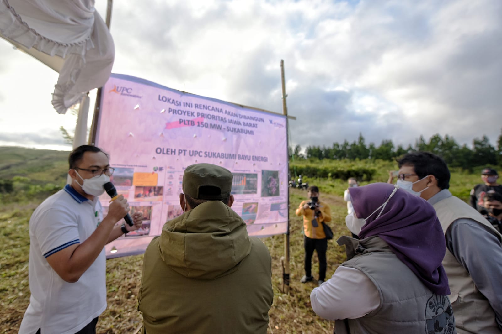 Pak Uu Tinjau PLBT Ciemas Kab Sukabumi