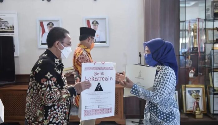 Pemkot Sukabumi Lepas 10 ASN Purna Bakti