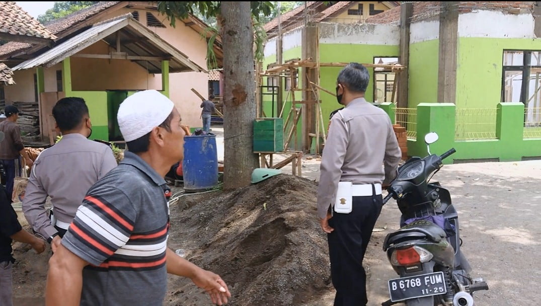Polres Cianjur Kunjungi Pembangunan Mesjid Jamie Nurul Huda 4