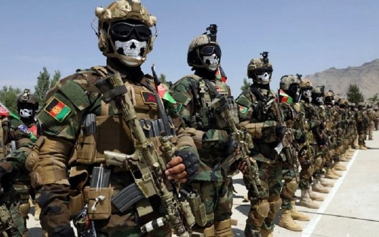 Persenjataan Lengkap, Taliban Hantam Pasukan Afghanistan