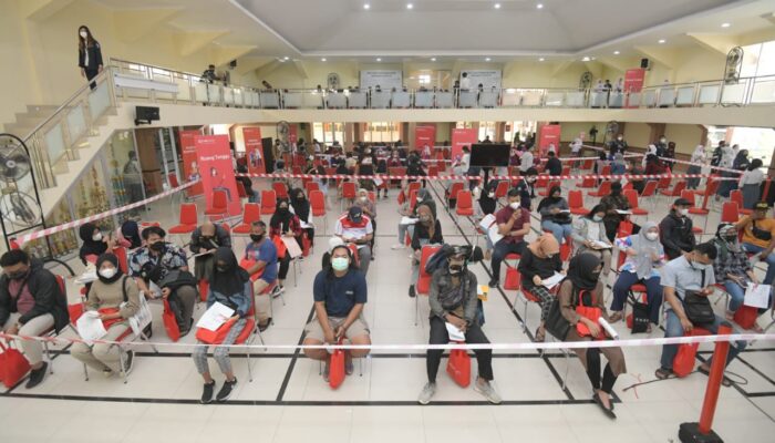 Vaksinasi Kolaborasi Sasar Pelajar dan Masyarakat Umum