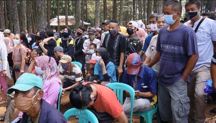 Warga Haurwangi Berburu Vaksinasi, 1,8 Ribu Warga Mengantri