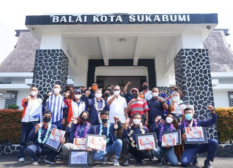 Atlet PON Kota Sukabumi Mendapat Bonus