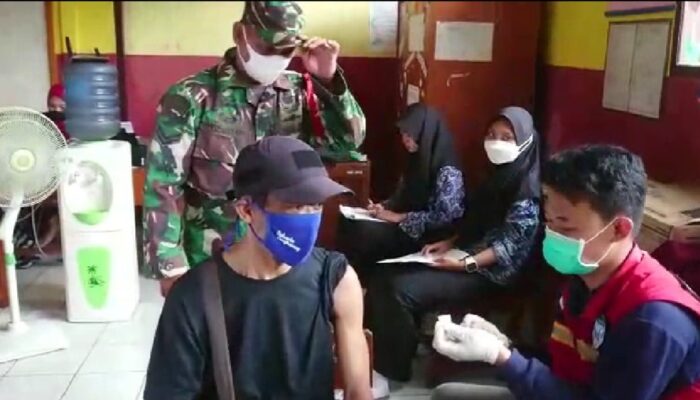 Gebyar 2.000 Vaksin Desa Jati Cianjur Tak Memuaskan
