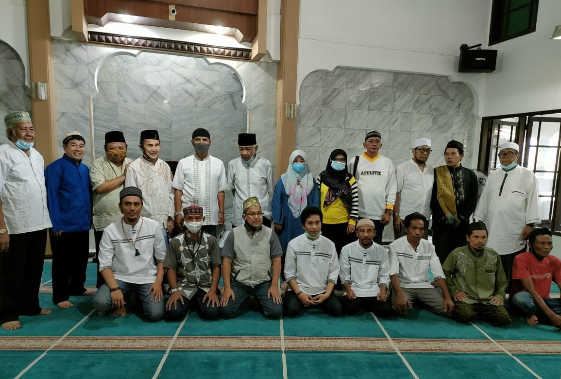 Sedekah Hamba Alloh di Kelurahan Ciateul Bandung