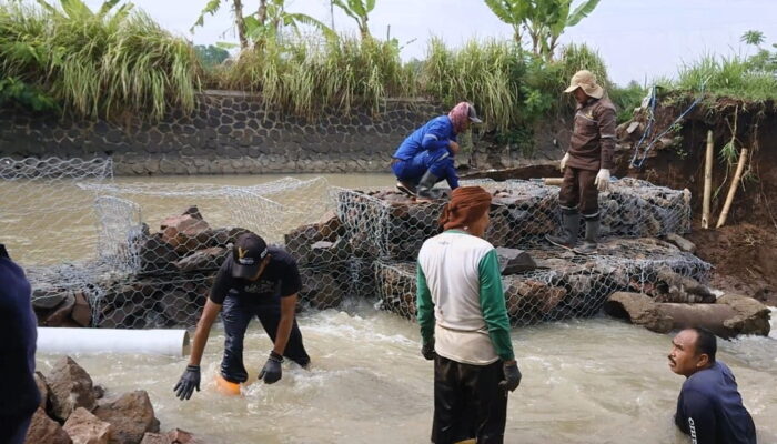 Bendungan Beber yang Jebol Kini Diperbaiki