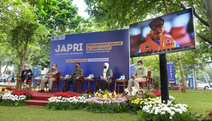 Lahan Kritis di Jabar Ditanami 40,6 Juta Pohon