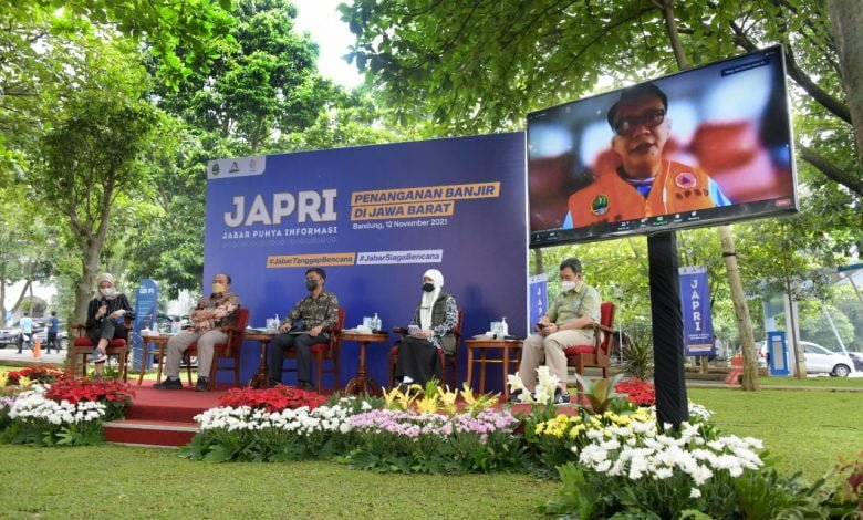 Lahan Kritis di Jabar Ditanami 40,6 Juta Pohon