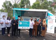 Pemkab Bandung Barat Menerima Bantuan 1 Mobil COVID-19