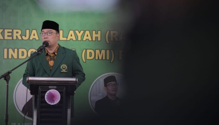 Pesan Emil untuk Pemuda Menuju Indonesia Emas 2045?