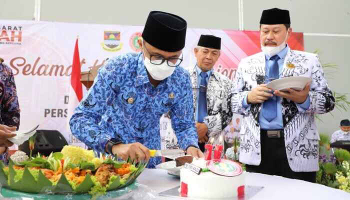 HUT PGRI, Hengky: Guru Aktor Penting Cerdaskan Bangsa