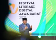 Emil Sabet Penghargaan Tokoh Jawara Digital