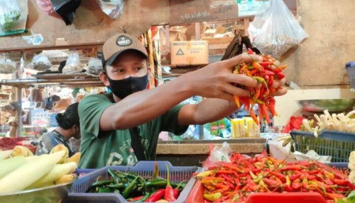 Harga Cabai di Pasar Ciranjang Meroket Jadi Segini